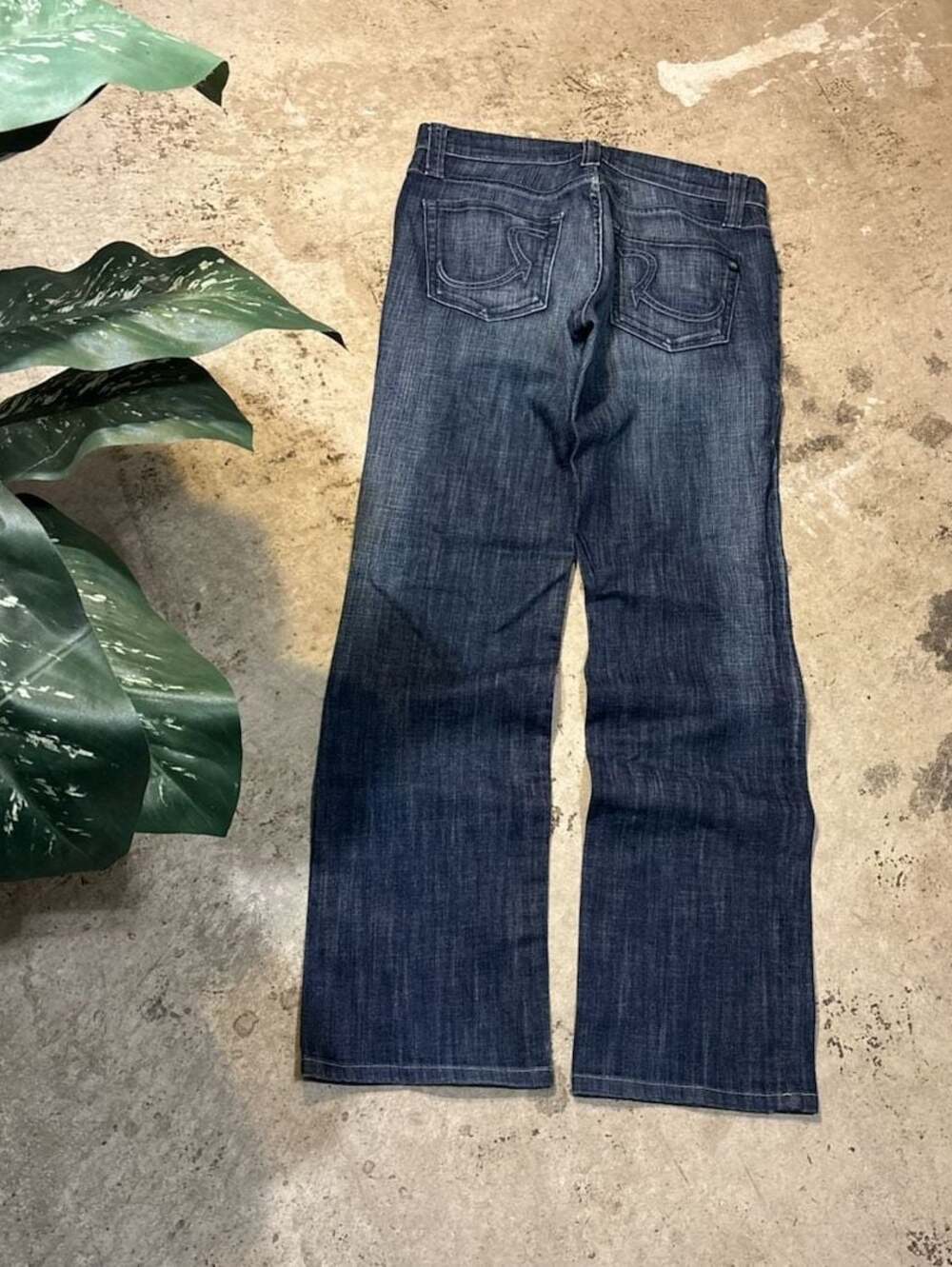 Rock & Republic Jeans Mens 31x30 Blue Relaxed Fit Straight Leg Faded Denim Jeans